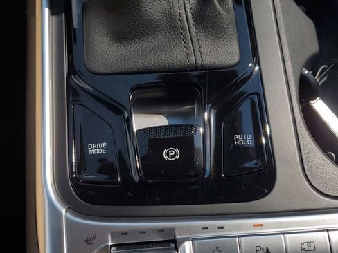 New 2026 Kia Carnival SX Prestige FWD image 28