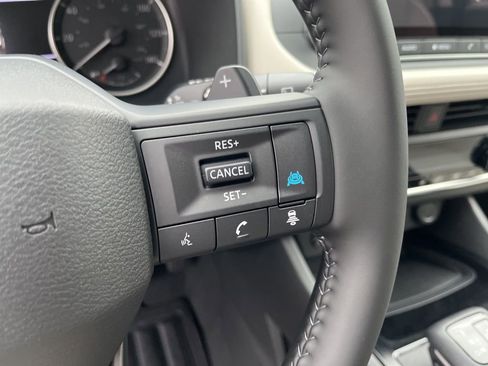 New 2026 Nissan Rogue SV AWD/4WD image 31