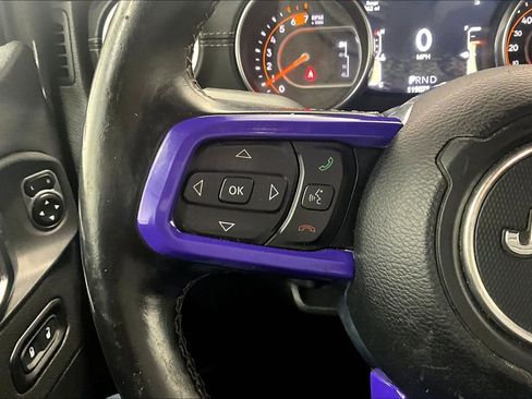 Used 2020 Jeep Wrangler Unlimited Sahara AWD/4WD image 18