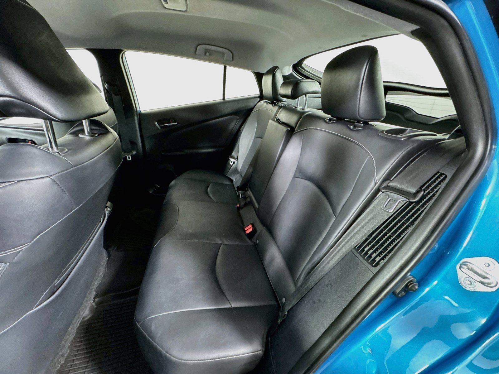 Certified 2022 Toyota Prius Prime XLE FWD image 23