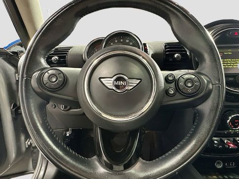 Used 2017 MINI Cooper Clubman ALL4 w/ Premium Package image 12