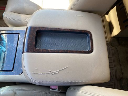 Used 2012 GMC Yukon XL Denali AWD/4WD image 18