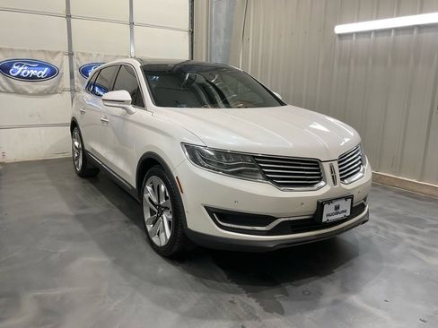 Used 2017 Lincoln MKX Black Label w/ Driver Assistance Package image 1