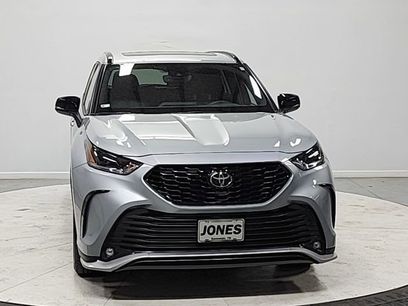 Used 2025 Toyota Highlander XSE