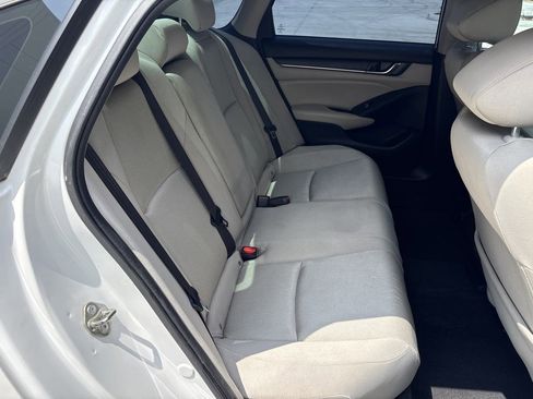 Used 2019 Honda Accord EX image 13