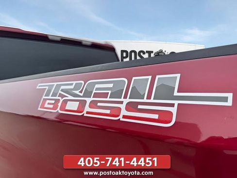 Used 2020 Chevrolet Silverado 1500 Custom Trail Boss w/ Custom Convenience Package AWD/4WD image 22