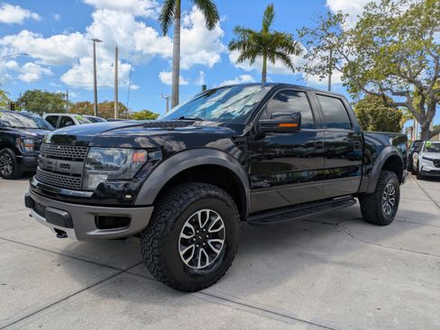 Used 2014 Ford F150 Raptor w/ Equipment Group 801A Luxury AWD/4WD image 7