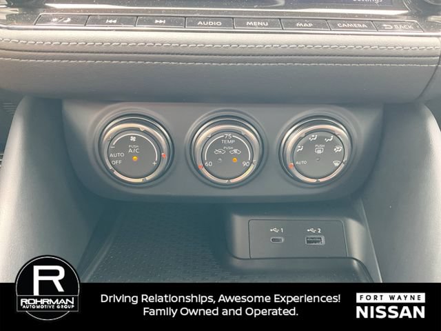 New 2026 Nissan Z Performance w/ Floor Mat Package RWD image 18