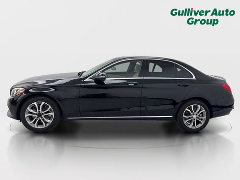 Used 2016 Mercedes-Benz C 300 4MATIC Sedan image 3