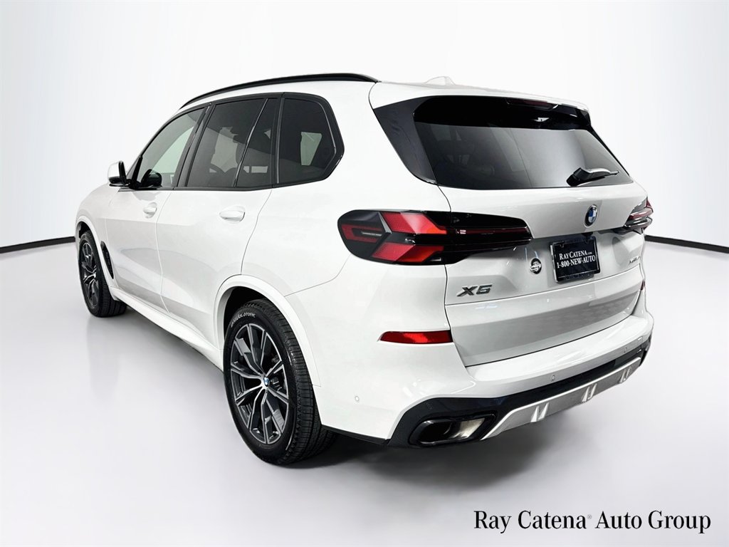 Used 2026 BMW X5 xDrive40i w/ M Sport Package AWD/4WD image 5
