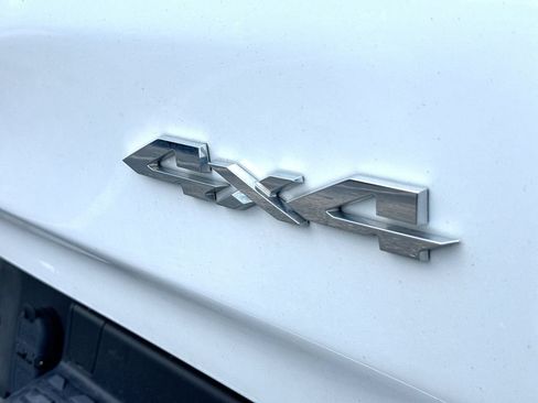 Used 2021 RAM 1500 Laramie AWD/4WD image 7