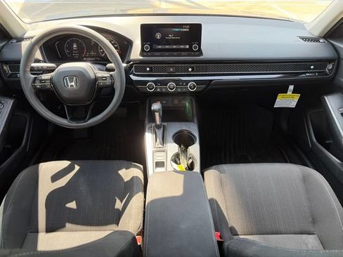 Used 2024 Honda Civic LX image 9