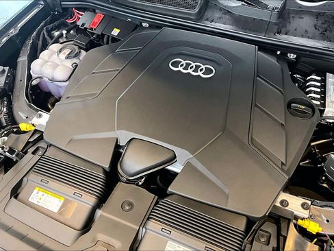 New 2026 Audi Q7 Premium Plus image 17