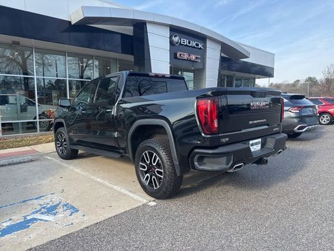 Used 2022 GMC Sierra 1500 AT4 w/ AT4 Premium Package image 6
