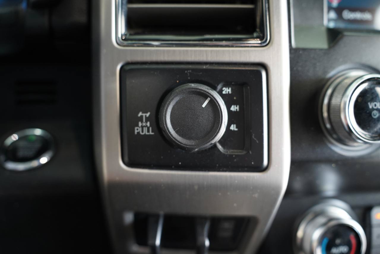 Used 2019 Ford F250 Platinum w/ Platinum Ultimate Package AWD/4WD image 22