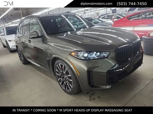 Used 2026 BMW X5 xDrive50e w/ M Sport Package image 3