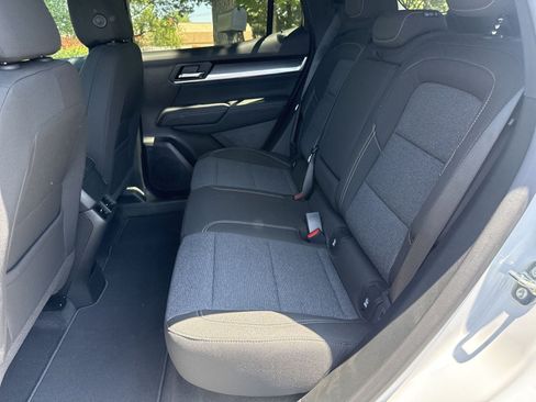 New 2027 GMC Terrain Elevation FWD image 19