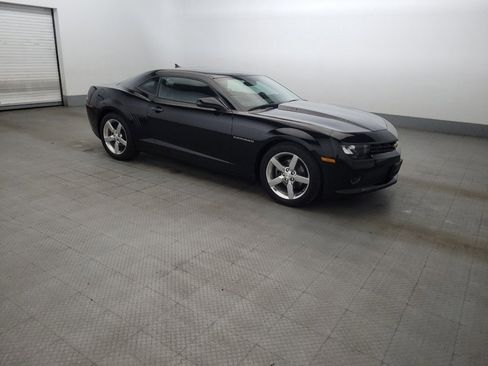 Used 2015 Chevrolet Camaro LT w/ 1LT Preferred Package RWD image 11
