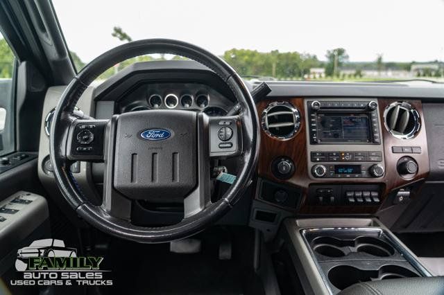 Used 2012 Ford F250 Lariat w/ Lariat Ultimate Pkg AWD/4WD image 26