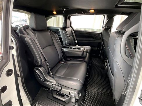 Used 2024 Honda Odyssey Sport image 20