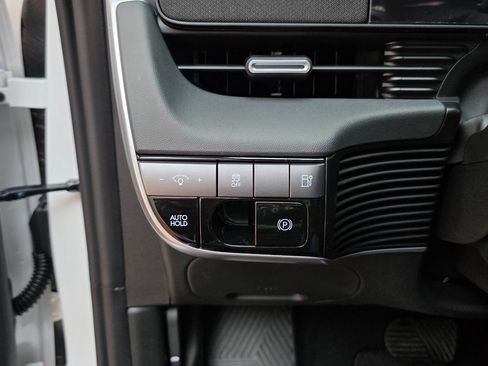 New 2026 Hyundai Ioniq 5 SE image 26