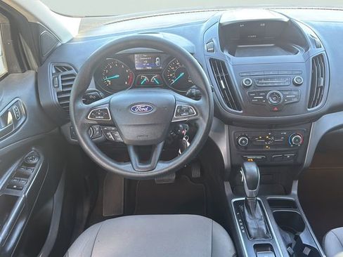 Used 2019 Ford Escape S image 20