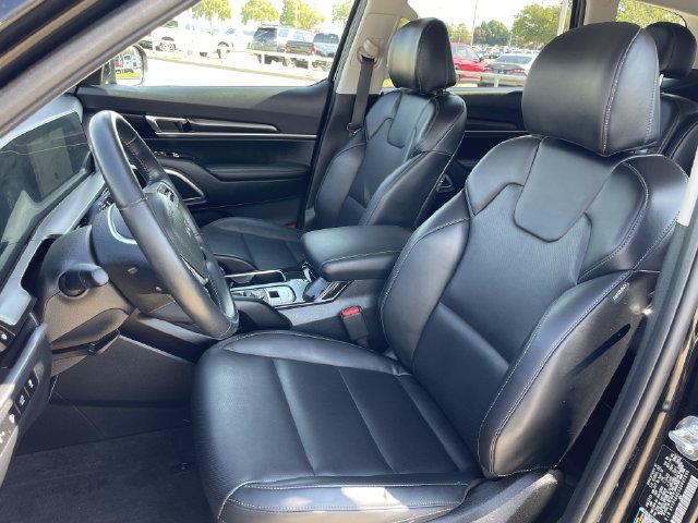 Used 2025 Kia Telluride S AWD/4WD image 25