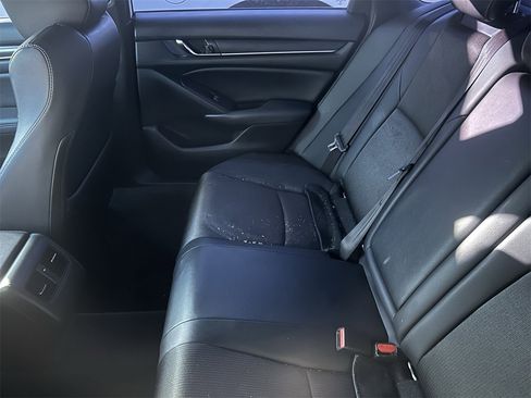 Used 2020 Honda Accord Sport image 7