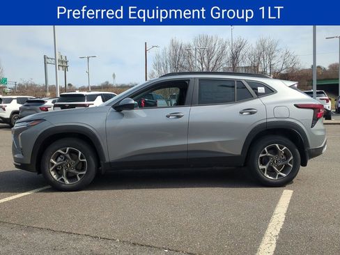 New 2026 Chevrolet Trax LT w/ Driver Confidence Package image 6