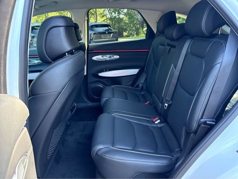 New 2026 Genesis GV70 2.5T Advanced AWD/4WD image 25