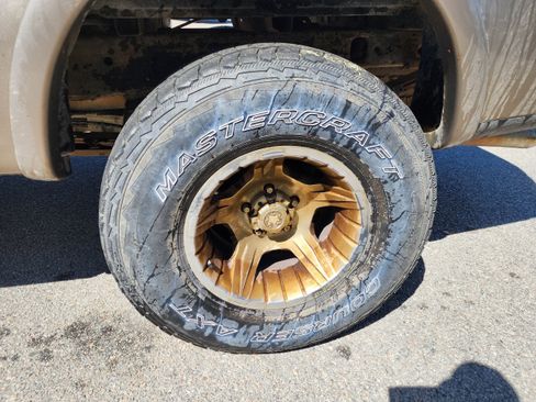 Used 2002 Ford F150 Lariat AWD/4WD image 7