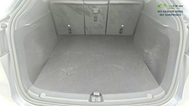 Used 2025 Tesla Model Y Long Range RWD image 82
