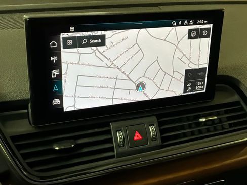 Used 2023 Audi Q5 Prestige w/ Prestige Package image 2