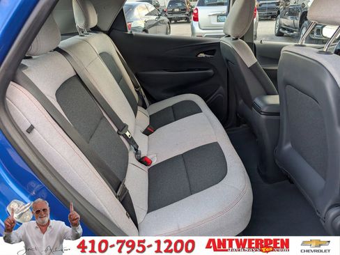 Used 2018 Chevrolet Bolt LT image 12