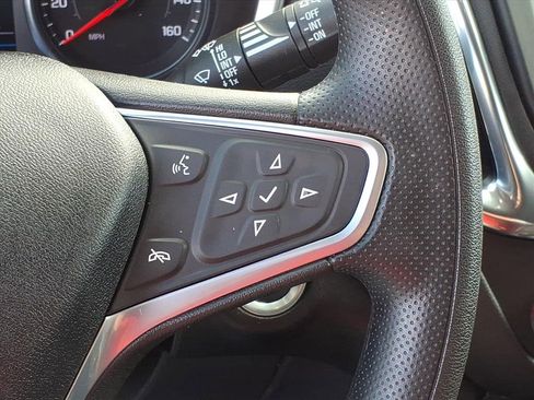 Used 2022 Chevrolet Equinox LT image 18