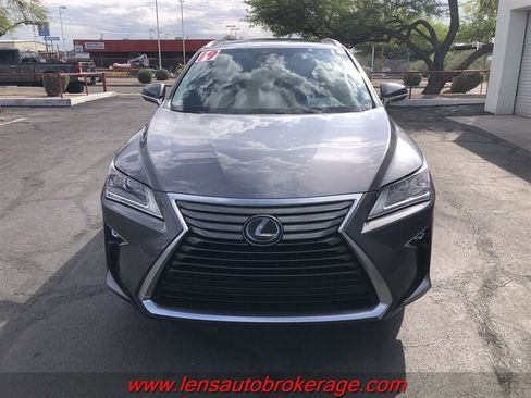 Used 2019 Lexus RX 350 FWD w/ Accessory Package image 3