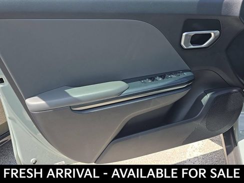 Used 2025 Kia K4 FWD image 9