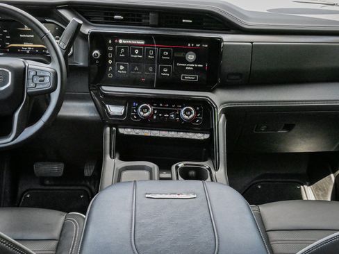 Used 2026 GMC Sierra 2500 AT4X AWD/4WD image 30