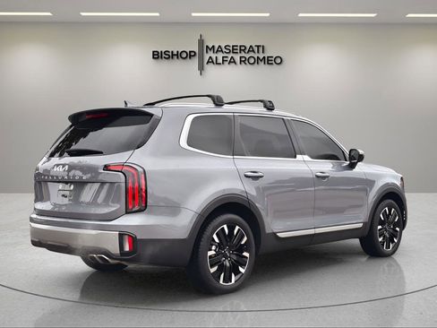 Used 2025 Kia Telluride SX w/ SX Captain's Chair Package FWD image 6