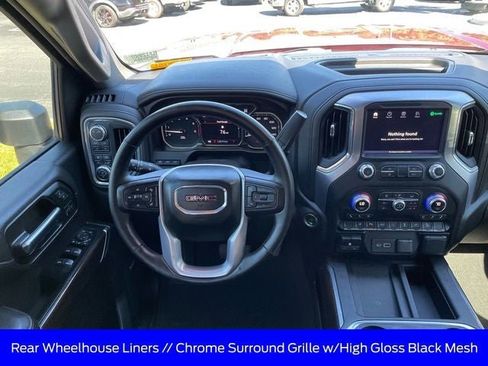 Used 2020 GMC Sierra 2500 SLT w/ Technology Package image 17