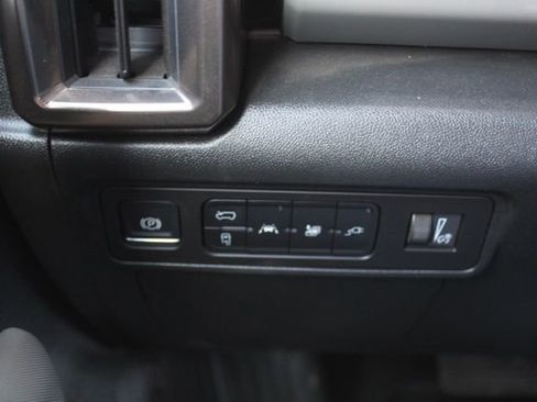 Used 2024 GMC Hummer EV 3X image 27