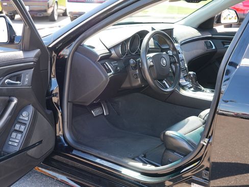 Used 2009 Cadillac CTS V RWD image 17