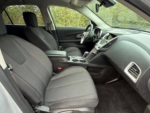 Used 2015 Chevrolet Equinox LT w/ Driver Convenience Package image 26