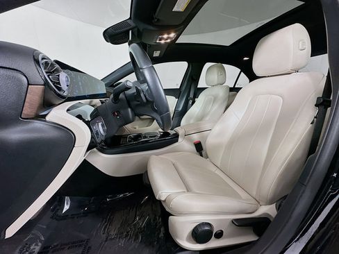 Used 2022 Mercedes-Benz A 220 4MATIC image 22