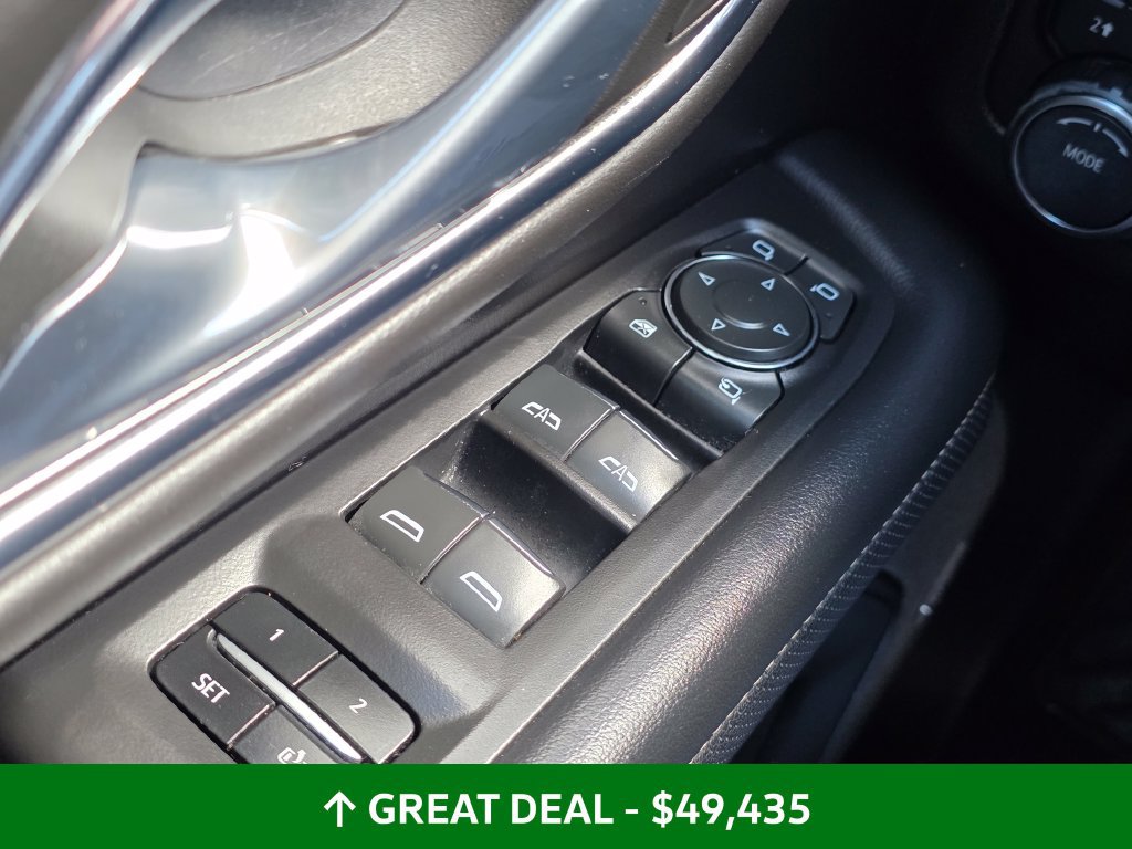 Used 2024 Chevrolet Tahoe Premier AWD/4WD image 51
