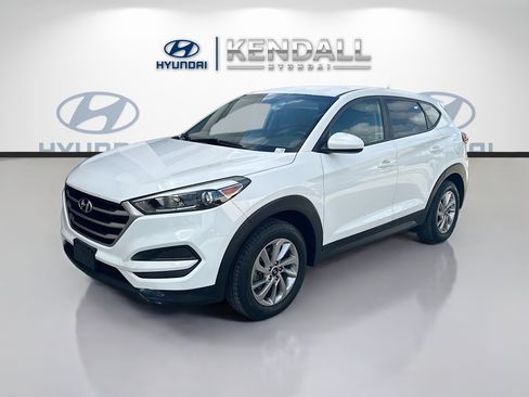 Used 2018 Hyundai Tucson SE w/ Cargo Package AWD/4WD image 3