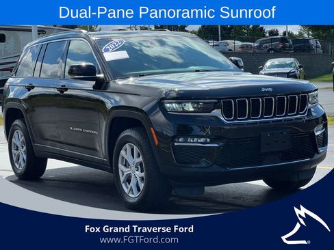 Used 2022 Jeep Grand Cherokee Limited AWD/4WD image 36