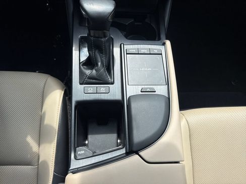 Used 2021 Lexus ES 300h w/ Premium Package FWD image 23