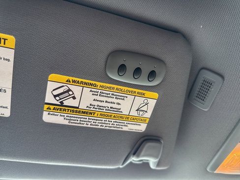 Used 2011 Ford F150 Lariat w/ Off-Road Pkg image 25