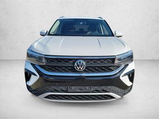 Used 2022 Volkswagen Taos SE FWD video 2